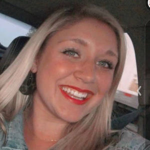 Meet your Posher, Katelyn